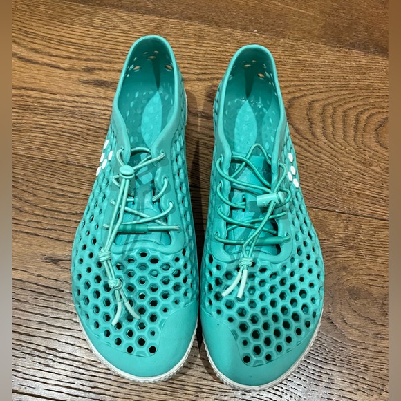Vivobarefoot Ultra III Bloom Water Shoes in Algae Green Teal. Size 39L (8) - Picture 3 of 7